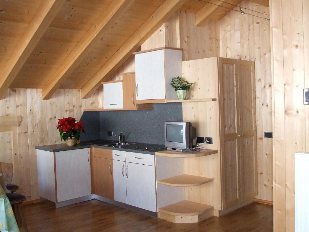 Agriturismo Paracia Badia (South Tyrol) Room photo