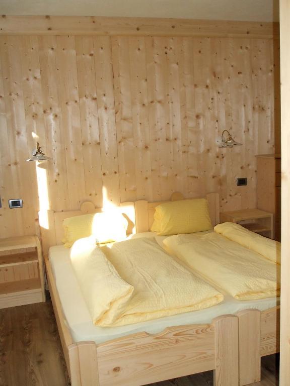 Agriturismo Paracia Badia (South Tyrol) Room photo